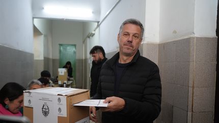 Sergio Resa votó y llamó a los platenses a acercarse a las urnas: Cuando uno no va, otro decide