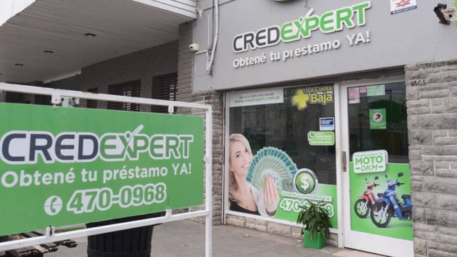 procesaron a los policias detenidos por el intento de robo a una financiera de la plata