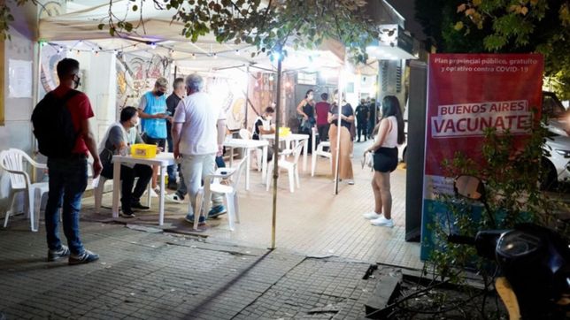 la noche de las vacunas fue un exito extraordinario en toda la provincia