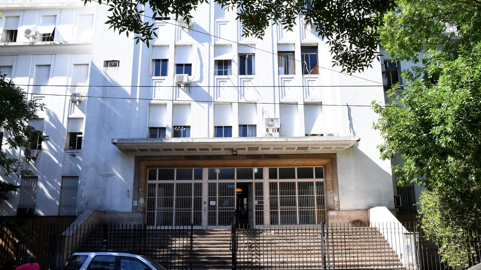 Todos los camaristas penales de La Plata se excusaron de una causa que apunta a tres jueces