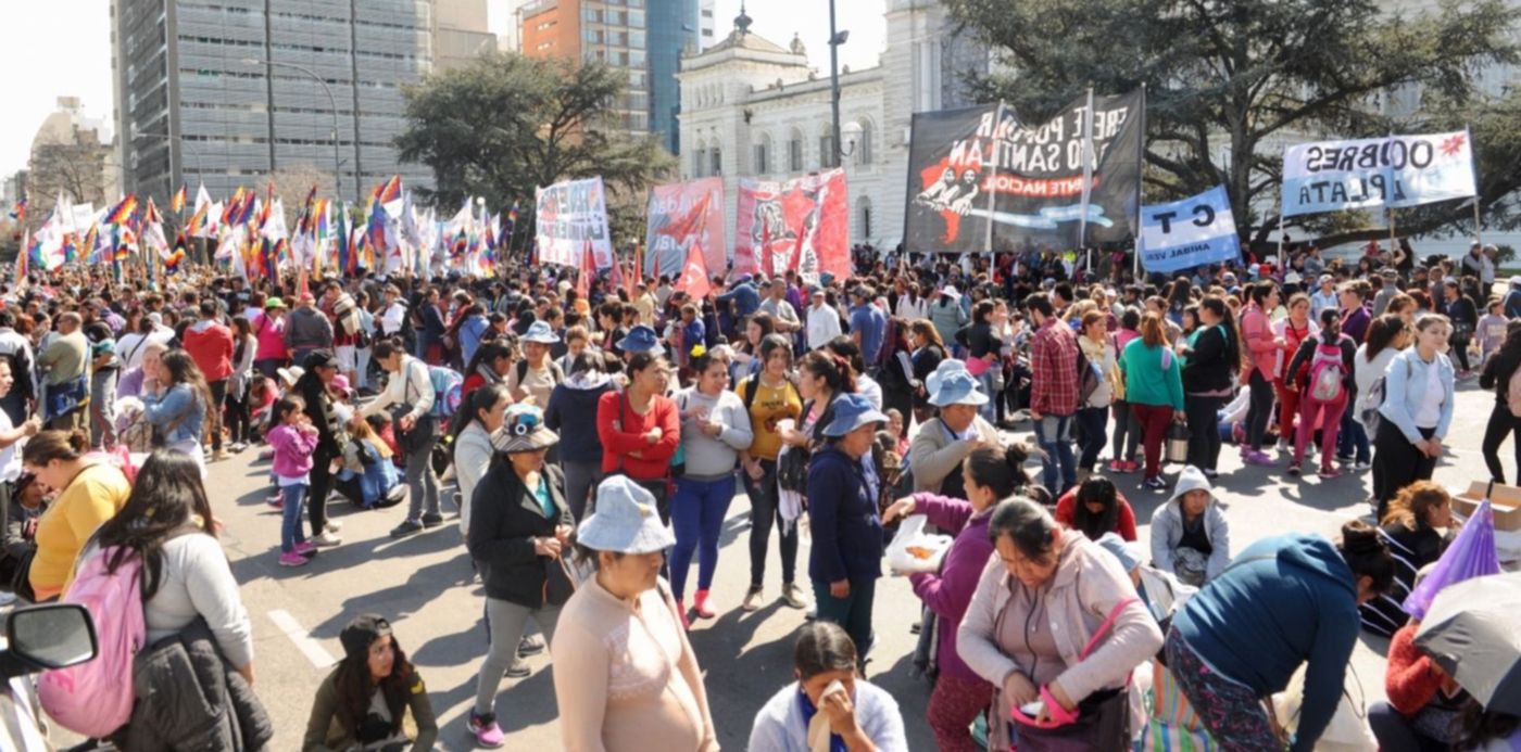 1536252840354.jpeg?y=216&width=1479&height=740&scaleY=1&ow=1500&oh=998&x=7&rotate=0&scaleX=1&&cw=1920&ch=950