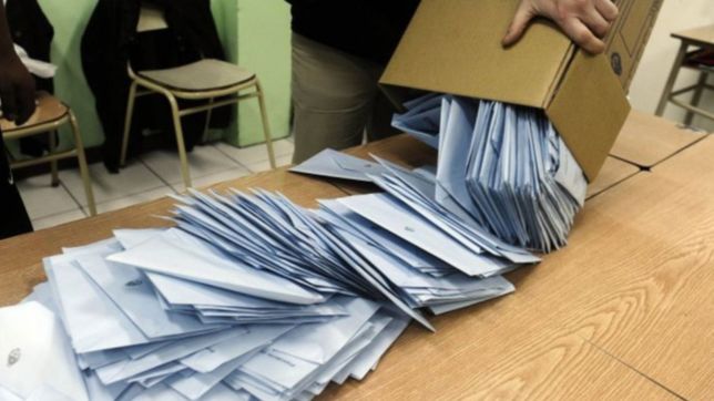 entre internas y busqueda de unidad, campana de largada para armar las listas en la plata