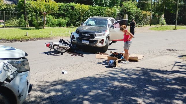 choco, resulto herido y lo taparon con cartones mientras esperaban por la ambulancia
