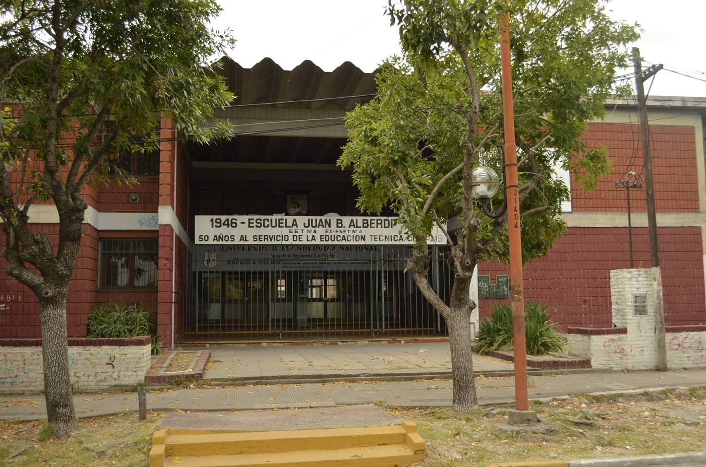 escuela técnica 8 tolosa 2.jpg