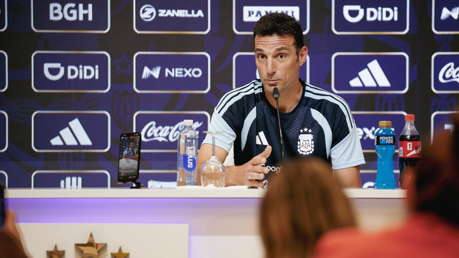 scaloni confirmo a messi como titular y fue muy duro con el rendimiento de la seleccion