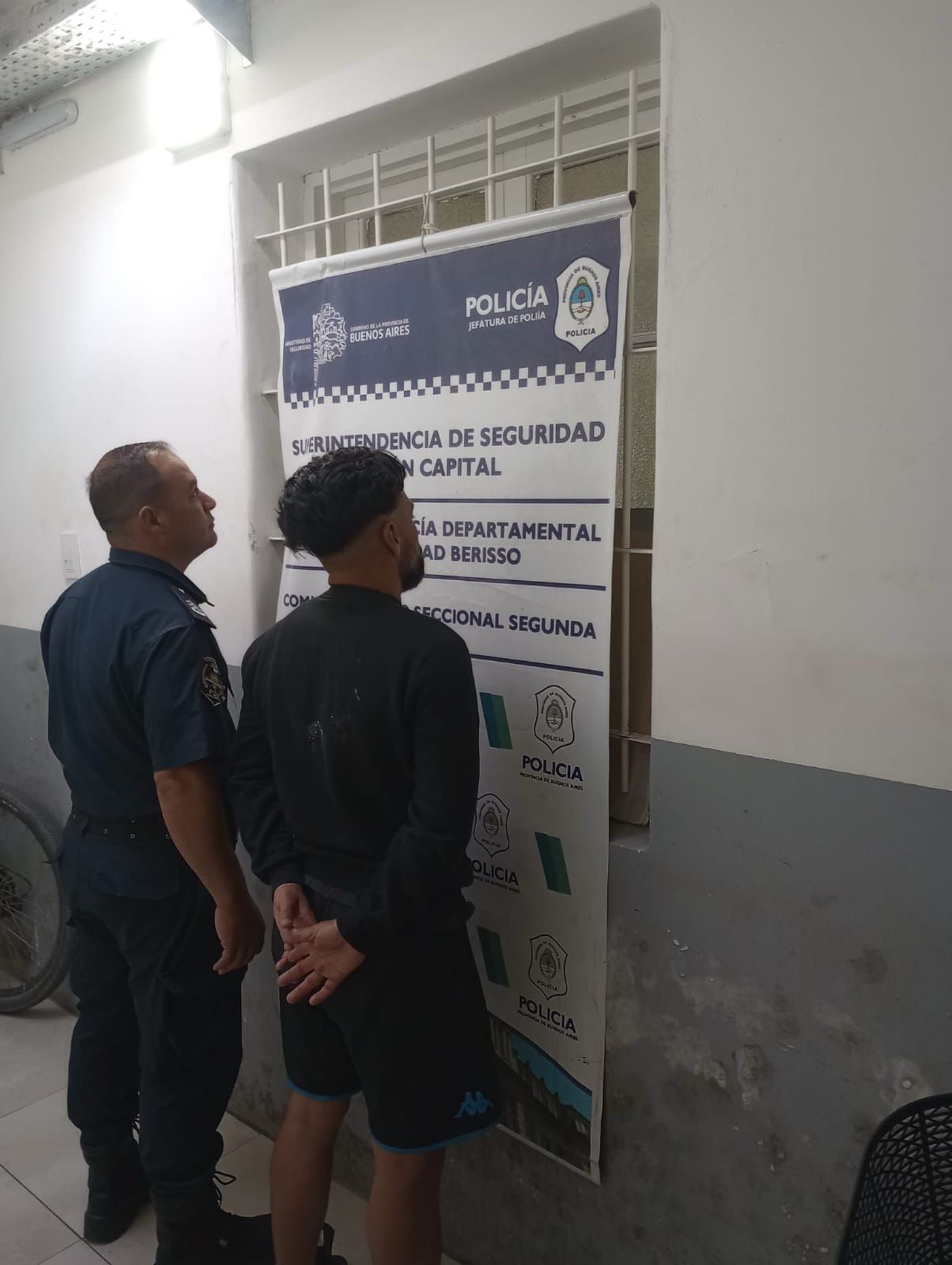 El guardia de la UNLP acusado de abuso sexual fue detenido en Berisso. El guardia de la UNLP acusado de abuso sexual fue detenido en Berisso.