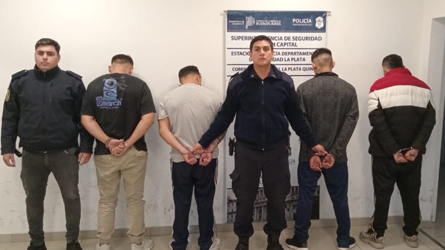 atraparon a los miembros de una banda dedicada a hacer entraderas tras asaltar a una jubilada