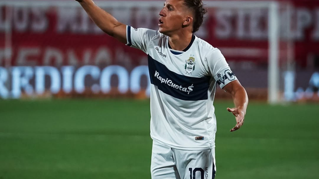 es algo que no podemos dejar pasar: de blasis hablo de su insolita herida y reclamo explicaciones