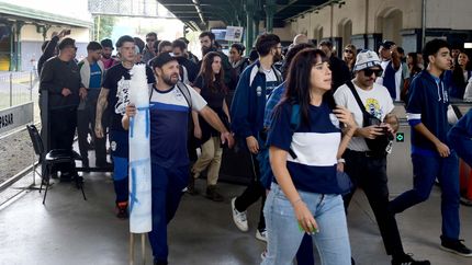 Los hinchas de Gimnasia dijeron presente nuevamente en la marcha junto a los jubilados