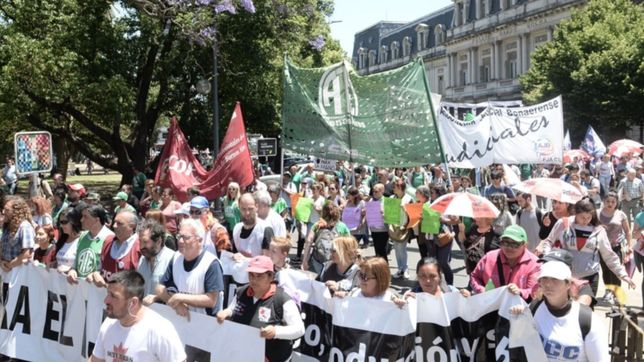gremios y organizaciones se movilizan por todo el centro de la ciudad