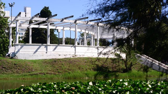 limpieza, restauracion y reubicacion de los manteros: asi seran los cambios en el parque saavedra