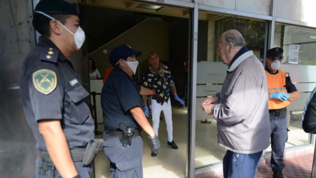Reapertura de bancos en cuarentena: ¿cómo van a funcionar esta semana?