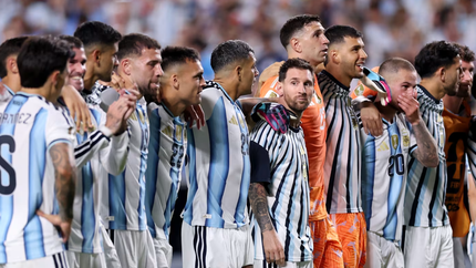A la espera del duelo con Jordania, se confirmó el rival de Argentina para los dieciseisavos de final