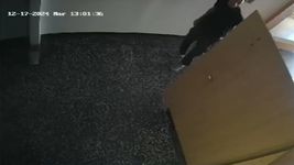 un delincuente asalto una casa velatoria instantes despues de que se fuera un cortejo funebre