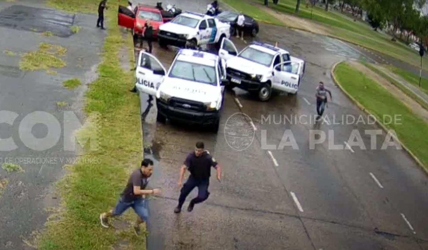 Atrapan a la banda de los peruanos.png