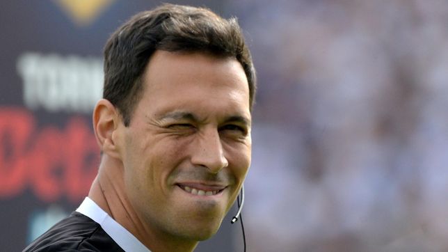 facundo tello y los gratos recuerdos de estudiantes con el arbitro para el partido ante deportivo riestra