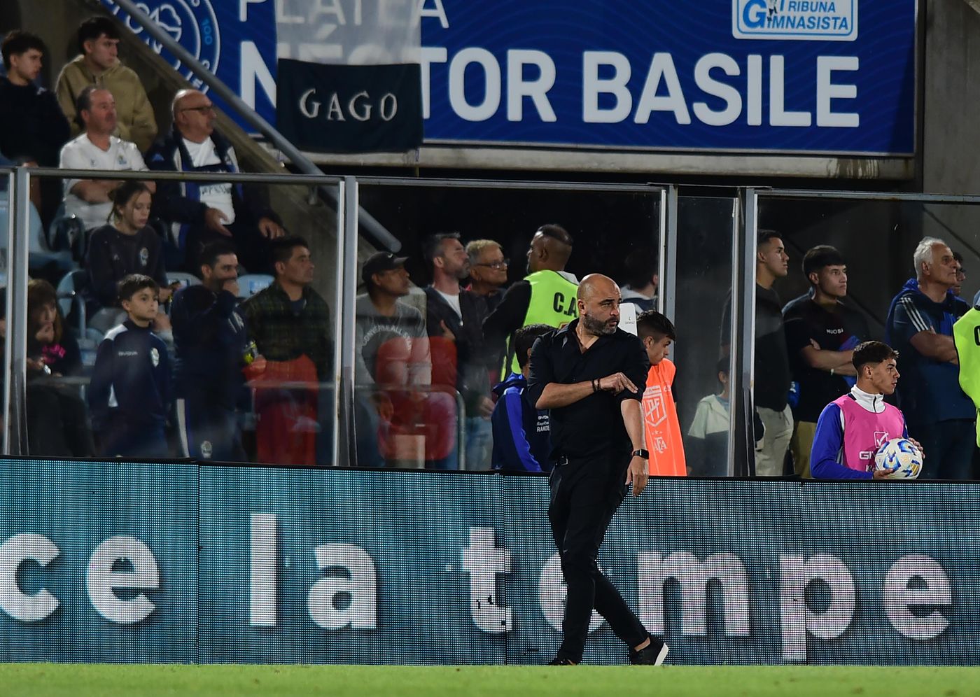 Gimnasia Central Córdoba (2) Méndez.jpg