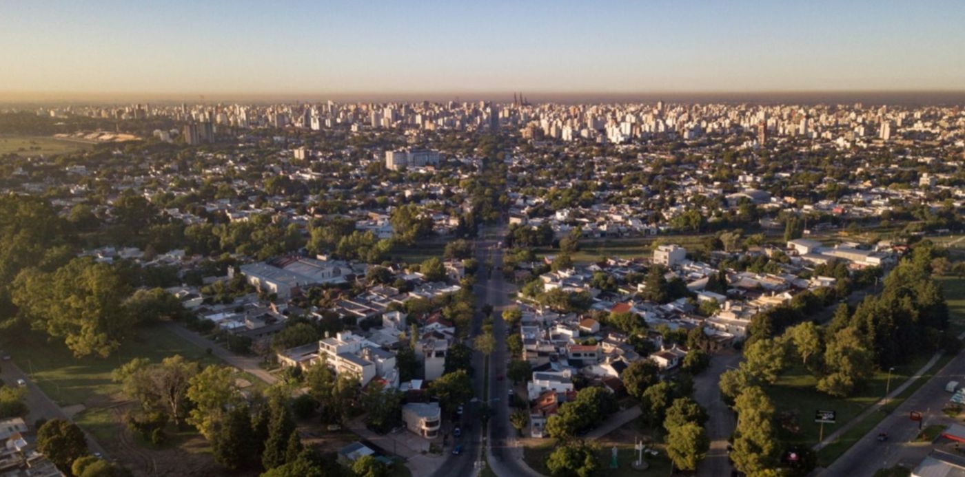 1584731779362.jpg?width=1487&rotate=0&scaleX=1&scaleY=1&ow=1500&x=7&y=23&height=743&oh=1000&&cw=1920&ch=950