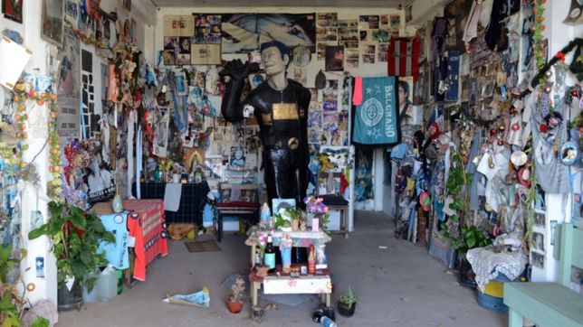 asi esta por dentro el santuario de rodrigo bueno al costado de la autopista