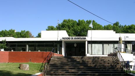 Odontología tiene nuevo decano y abrió la renovación de autoridades para 2026 Odontología tiene nuevo decano y abrió la renovación de autoridades para 2026