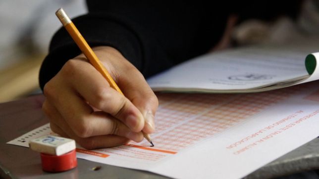 anses confirmo el pago de una ayuda escolar de $8.120: ¿quienes y como pueden tramitarlo?