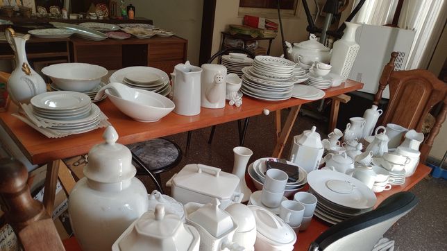 anuncian una nueva venta de garaje en la region con articulos para el hogar a precios bajos