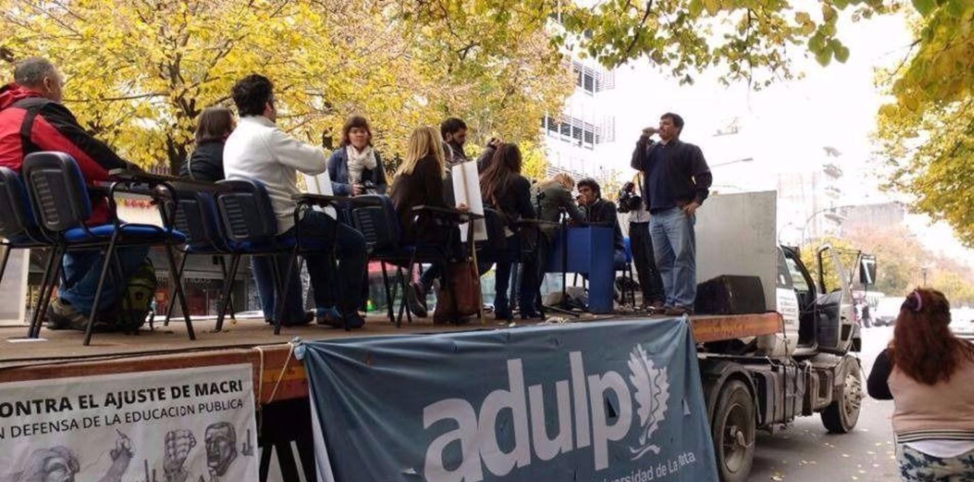 1527113009573.jpg?&cw=1920&ch=950