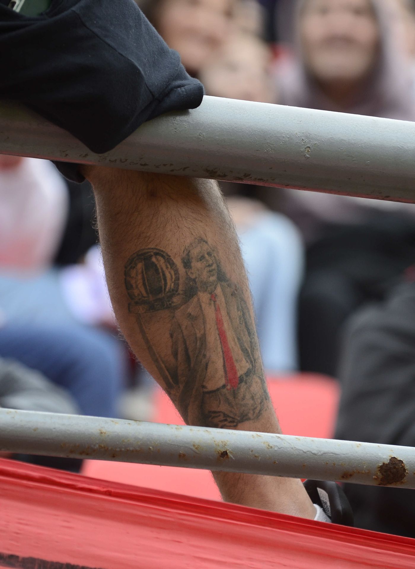 Hinchas Estudiantes UNO Clásico