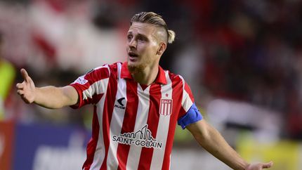 ¿Cuál es el valor de la cláusula de rescisión de Santiago Ascacíbar ante el interés de River?