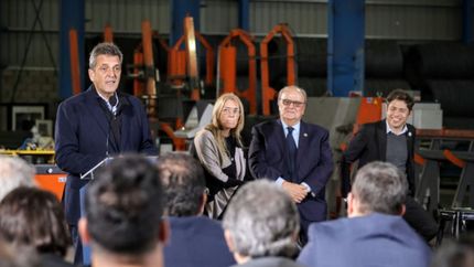 Massa se juntó con Kicillof y prometió mejorar los ingresos de los trabajadores