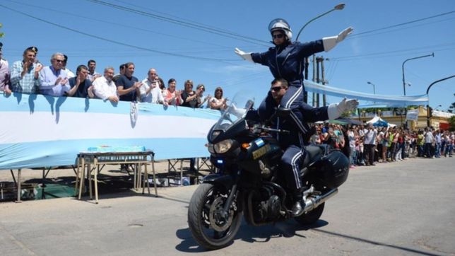 todas las fotos del festejo de un nuevo aniversario de san carlos