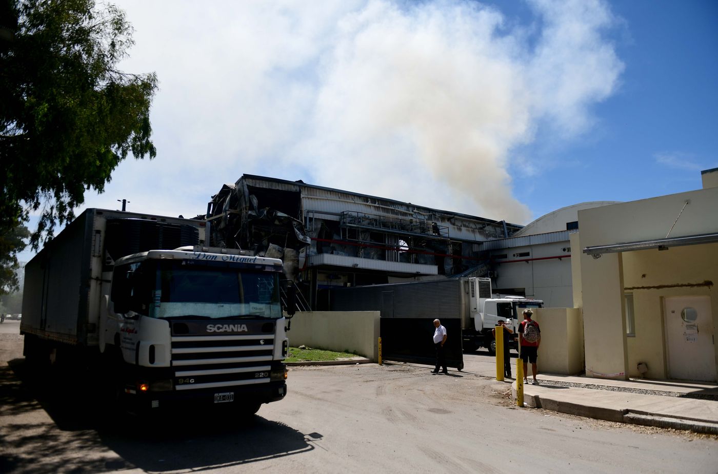 Incendio en el Frigorífico de Gorina el Día Después (25).jpg
