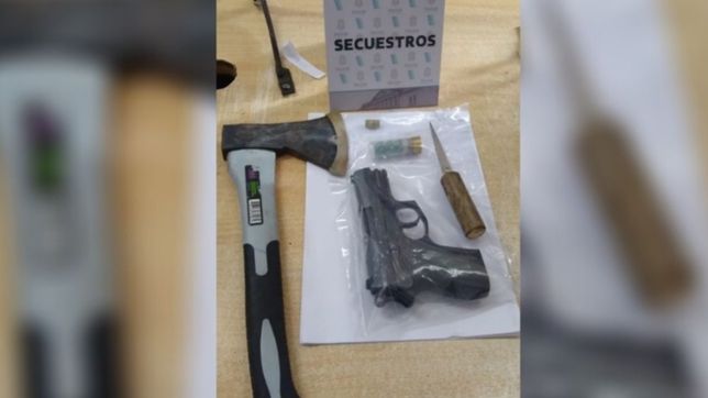 revuelo en una cerveceria de la plata: quiso entrar, no lo dejaron y amenazo con un arma