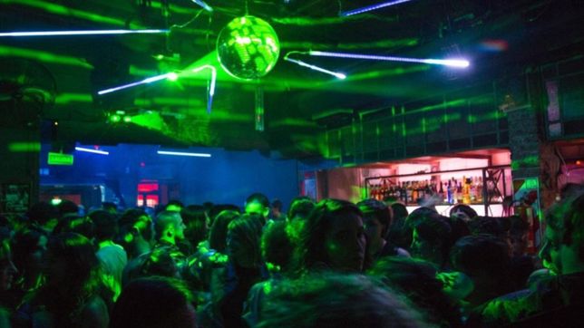 entraron a robar a la mulata y escaparon con varios equipos de sonido