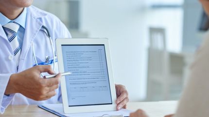 El Gobierno promulgó la creación de un programa para digitalizar las historias clínicas