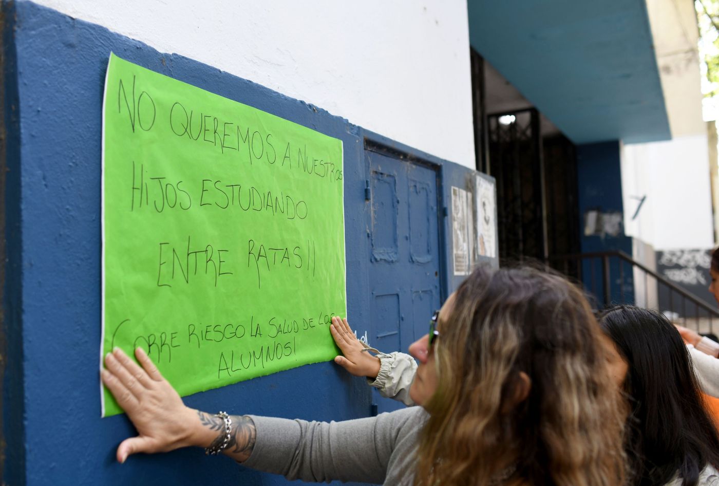 Protesta ratas Escuela 15 y Escuela 26 (5).jpeg