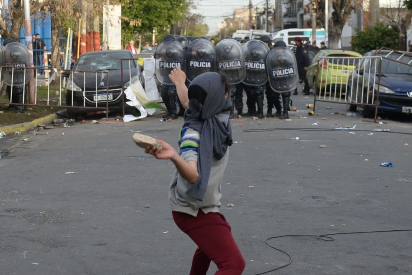 WhatsApp Image 2023-08-09 at 18.46.38 (2) - Morena Domínguez, Morena Domínguez Lanús, Morena Domínguez Infarto, ´Protesta en Lanús por la muerte de Morena Domínguez, Tensión en comisaría de Lanús por la muerte de Morena Dominguez,