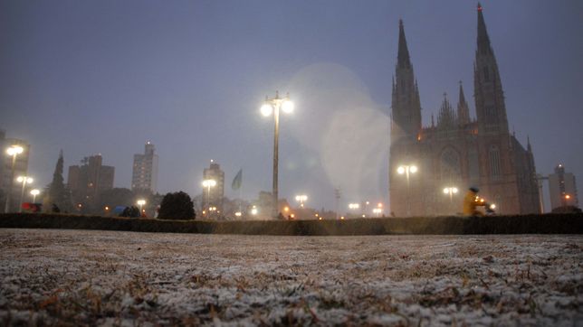 pronostican nevadas en la provincia: ¿cuando, en que zonas y que podria pasar en la plata?