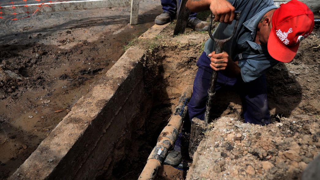 Una gran parte de La Plata podría quedarse sin agua por tareas de ABSA