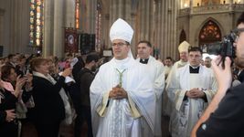 gabriel mestre se convirtio en arzobispo de la plata en una ceremonia en la catedral gabriel mestre se convirtio en arzobispo de la plata en una ceremonia en la catedral