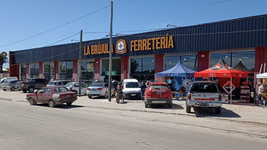 boqueteros se metieron en una ferreteria y dieron un golpe millonario boqueteros se metieron en una ferreteria y dieron un golpe millonario