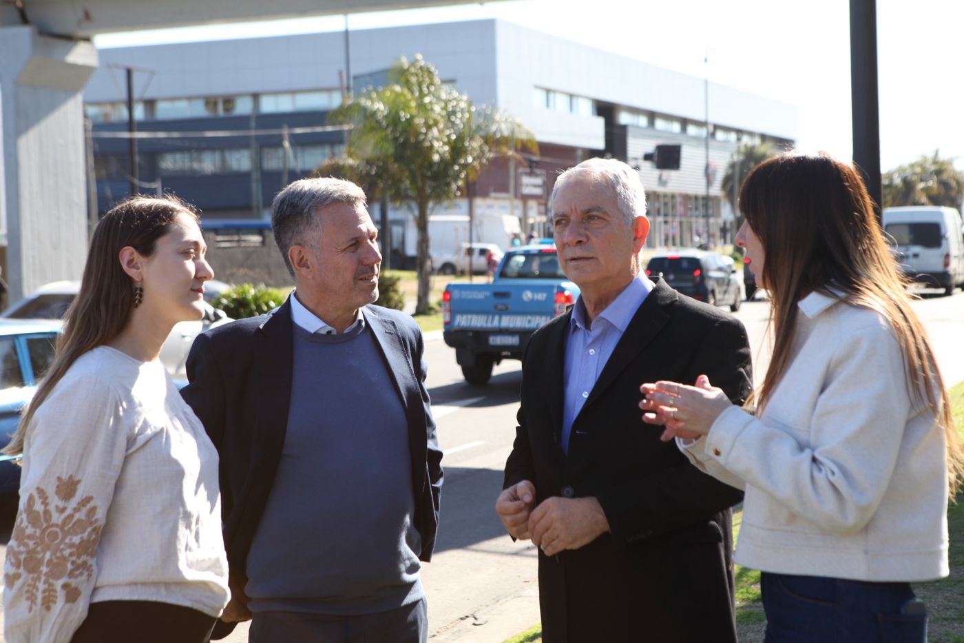 Sergio Resa junto a Julio Alak, Lucía Iañez y Sol Maluendez.