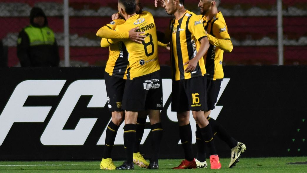 A la espera del debut de Estudiantes en la Copa Libertadores, su próximo rival dio el golpe