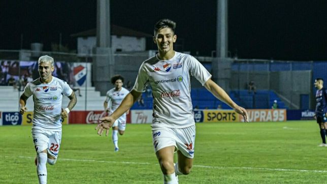 el lobo busca goles en paraguay y tiene un apuntado para la nueva delantera