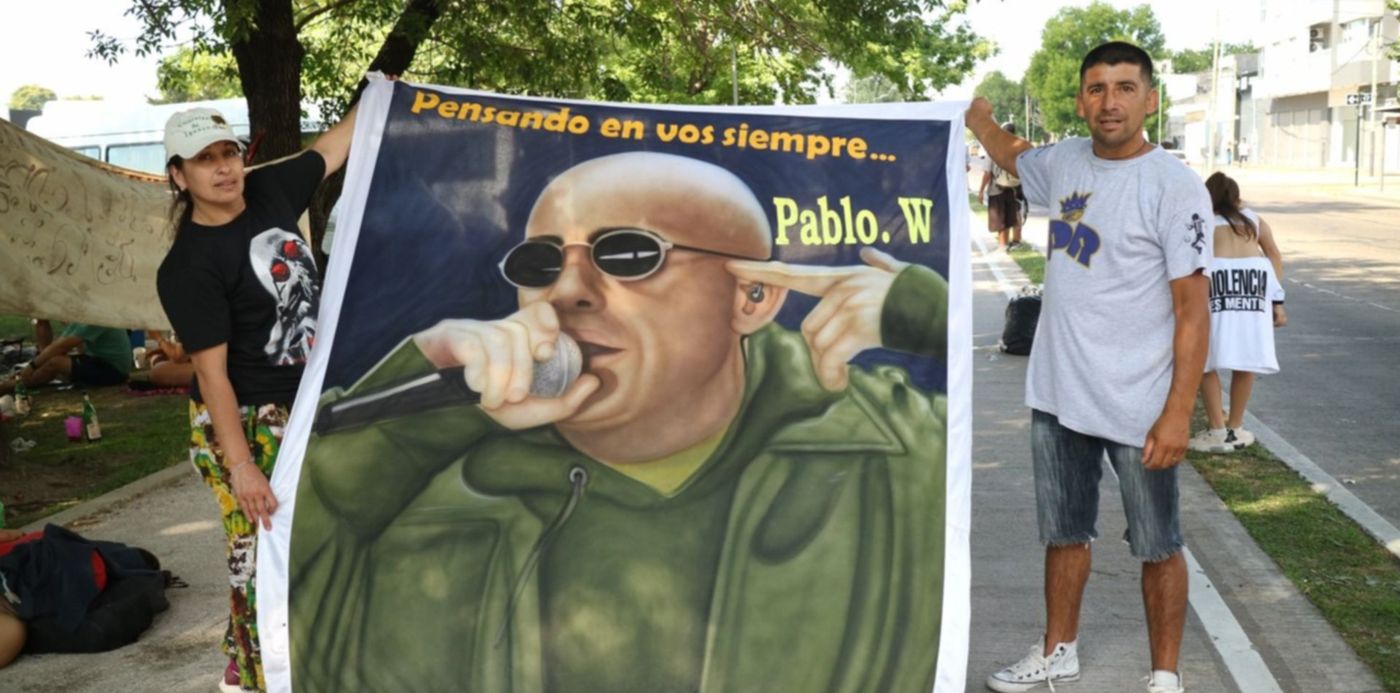 Ricoteros en La Plata Indio Solari Los Fundamentalistas del Aire Acondicionado