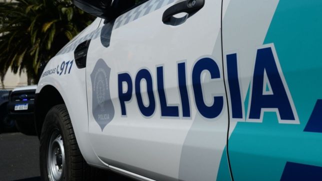 salvaje entradera en la plata: le apuntaron con armas, la ataron y le robaron todo