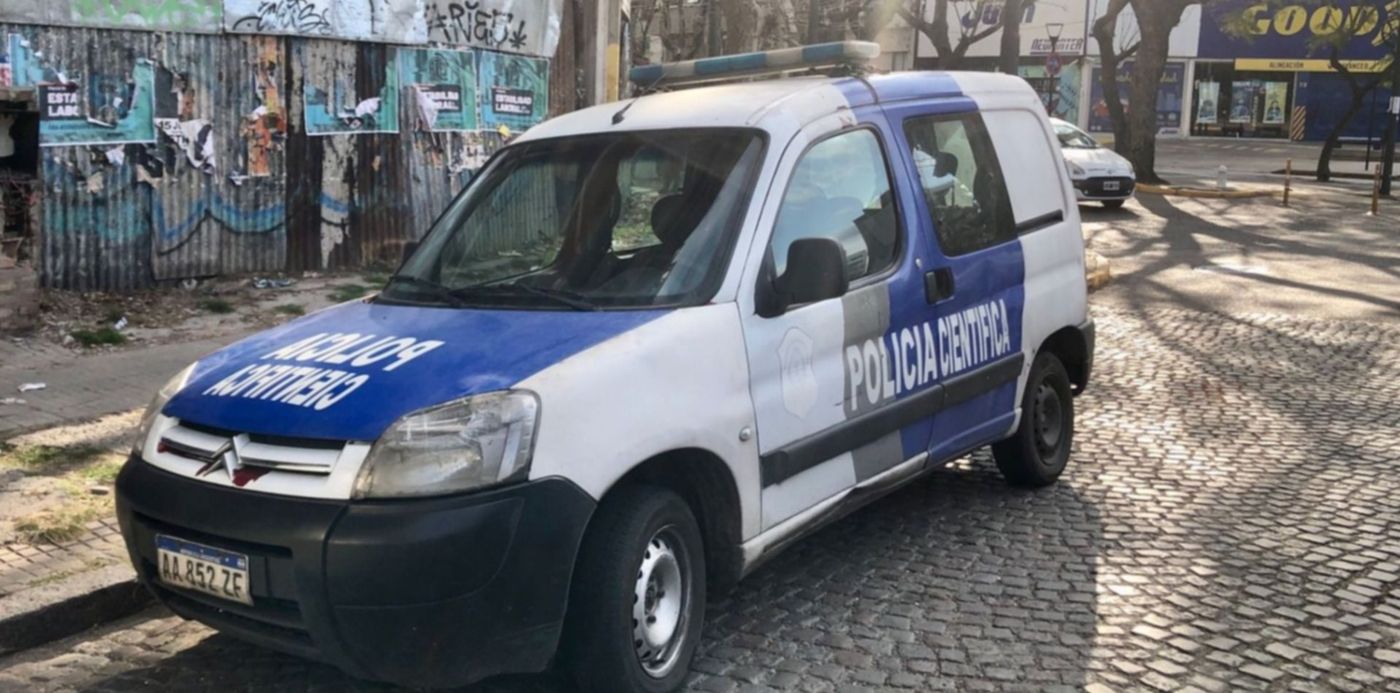Muerto en un edificio de Plaza Rocha