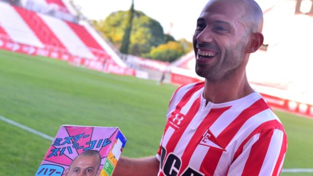 play, camiseta homenaje y un mister mascherano: el lado b del media day de estudiantes en 1 y 57
