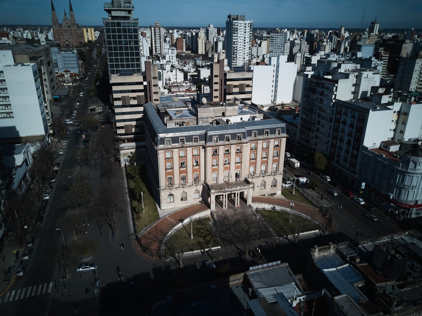 TRIBUNALES FEDERALES DE LA PLATA.jpg