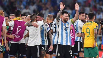 Con Messi como figura, Argentina pasó a cuartos de final
